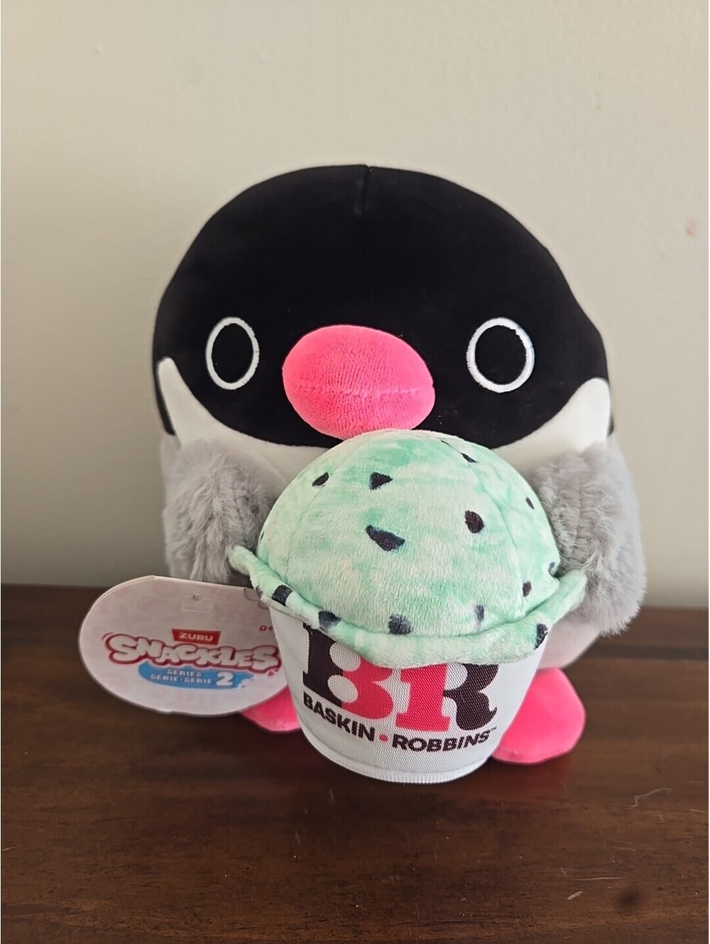 2024 ZURU Snackles 8" PENELOPE PENGUIN Baskin Robbins Plush Series 2